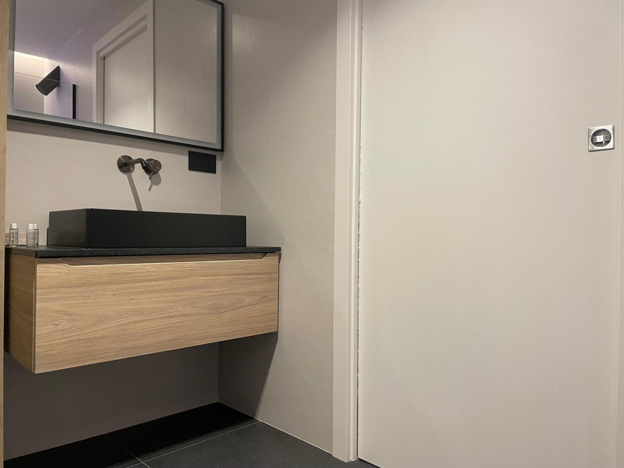 Appartamento Spacious Modern In Monumental Building - Free Parking - Workspace - Historical Centre *