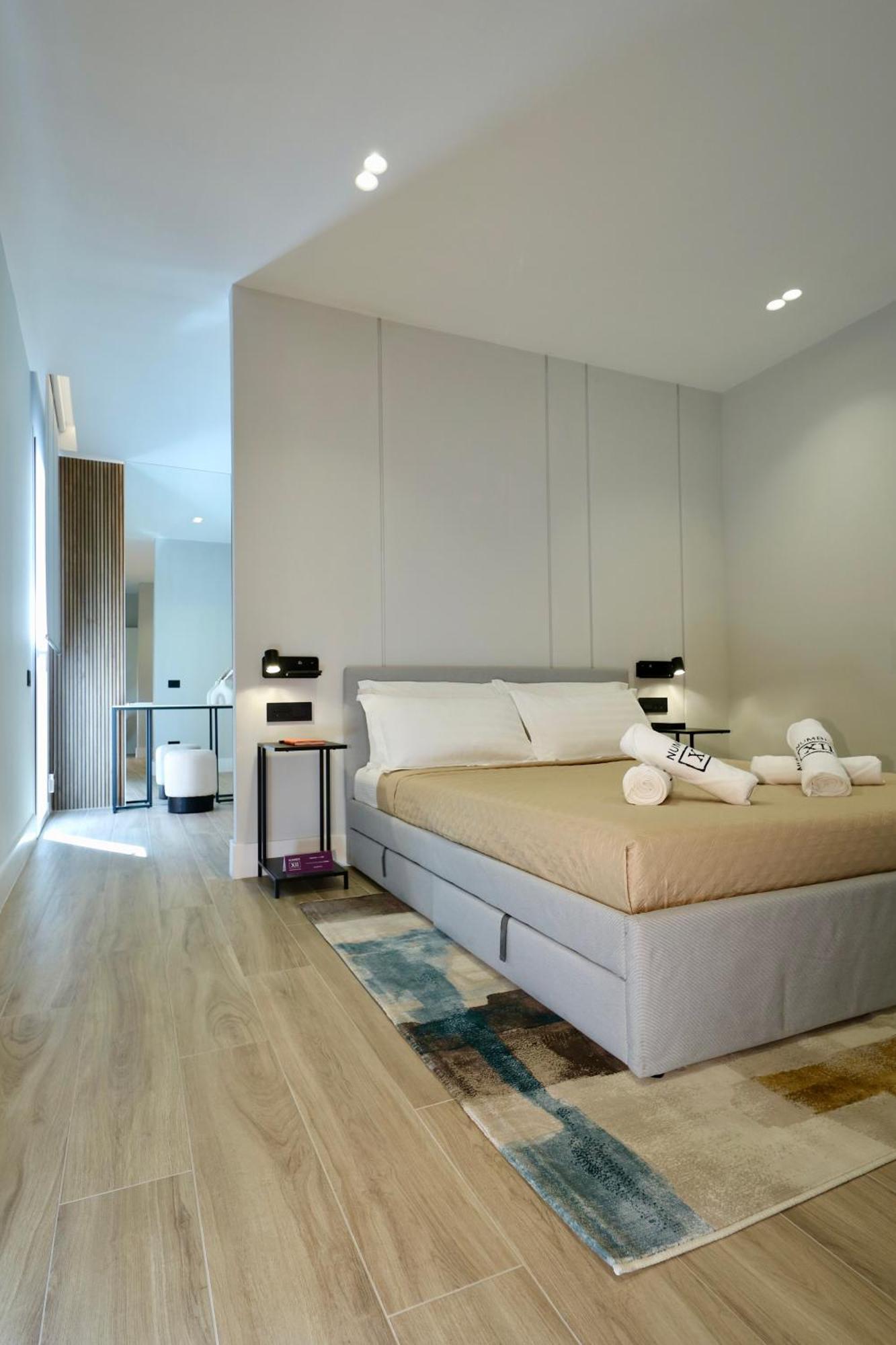 Appartamento Spacious Modern In Monumental Building - Free Parking - Workspace - Historical Centre *